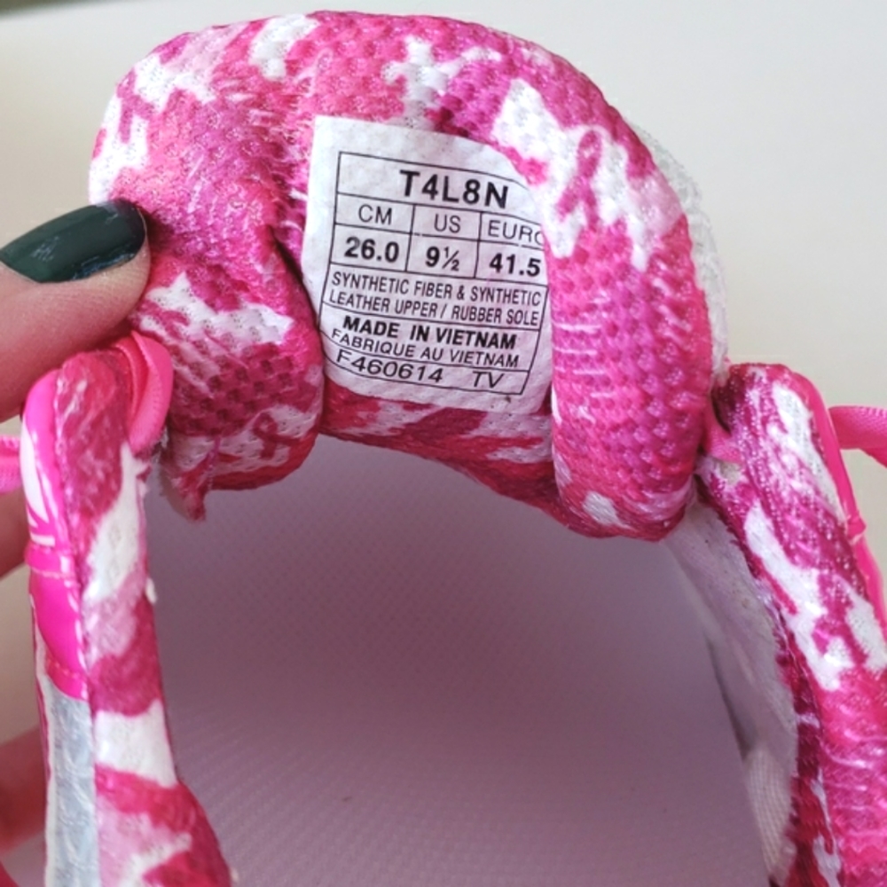 Asics women's 9.5 Breast Cancer Awareness Pink Ribbon GT 1000 3 PR - Picture 7 of 16